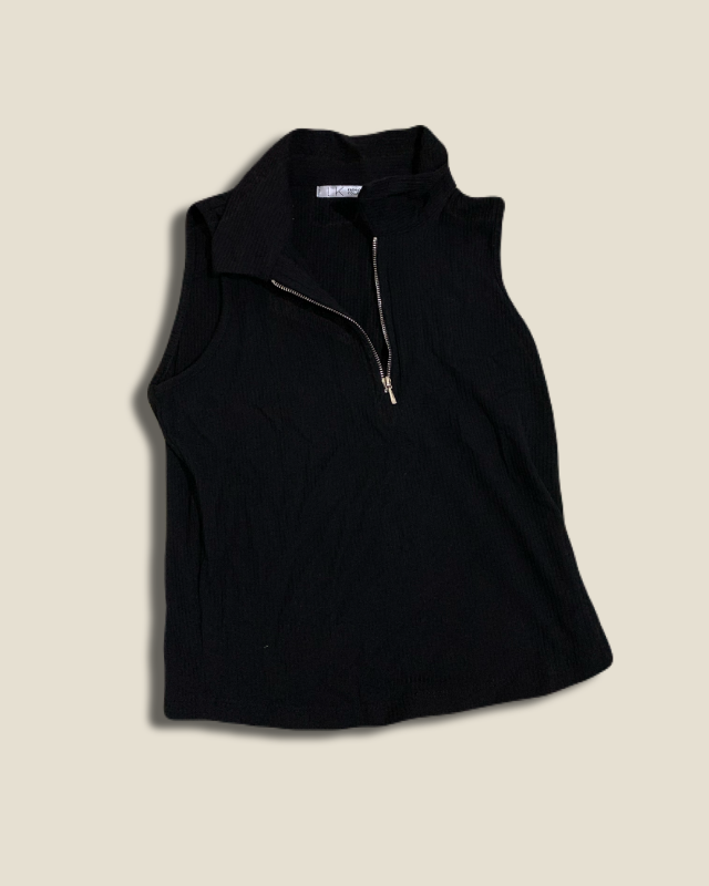 Blusa sin mangas negra