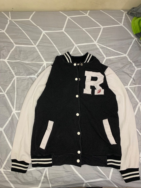 Chaqueta tipo varsity