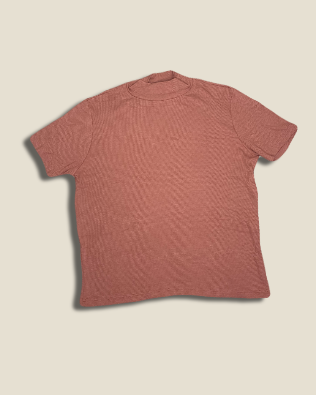 Camisa con cuello de tortuga