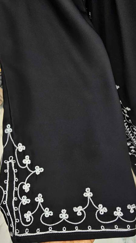 Black Nidha Glamour Silver Accents,Black Elegance