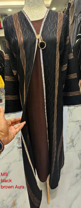 Stunning Black Abaya with Unique Self-Print Design And Inner