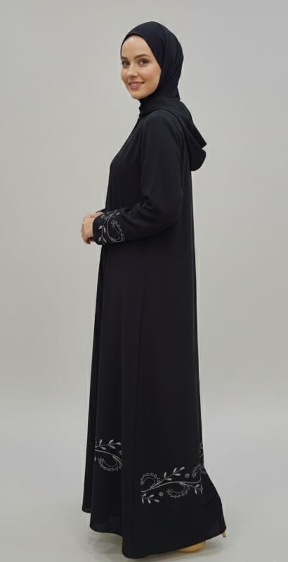 Luminous Vine: Experience the Flow of Premium Nidha with Elegant Silver Embroidery.