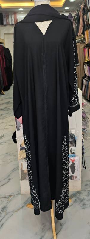 White Accents Korean Nidha Abaya