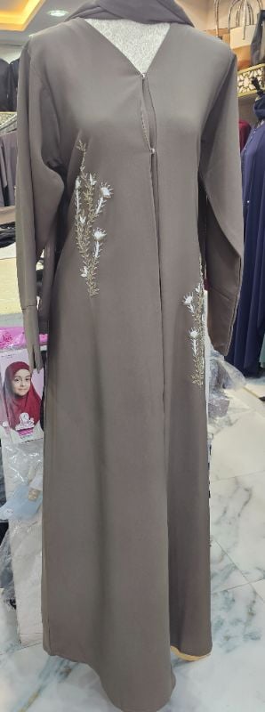 Barbie Flora Elegance In Khaki