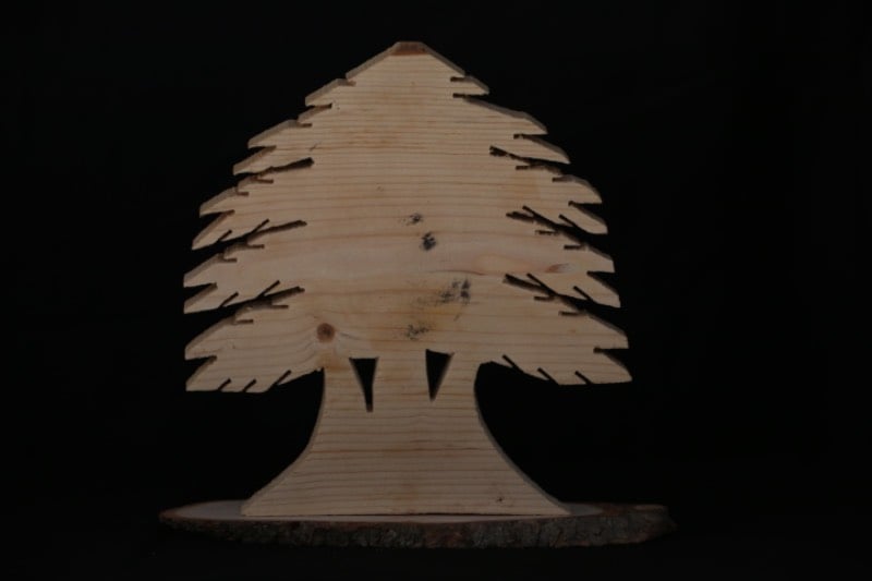 Cedar Souvenir "God Bless Our Family"
تذكار الأرز "رب بارك هذه العائلة"