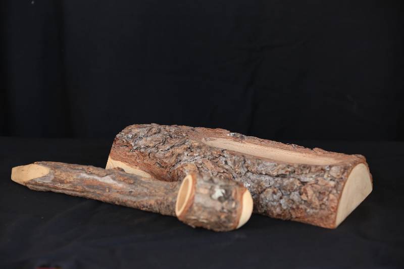 Natural Wooden Sculpture – Pipe-Inspired Organic Decor Piece
تحفة خشبية طبيعية بشكل غليون – ديكور فني عضوي