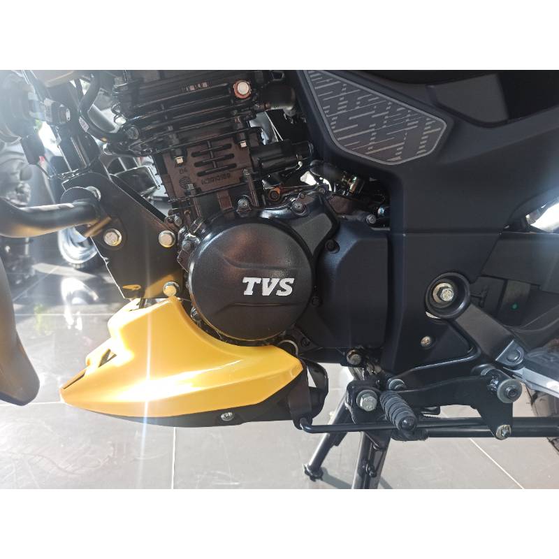 TVS RAIDER 125