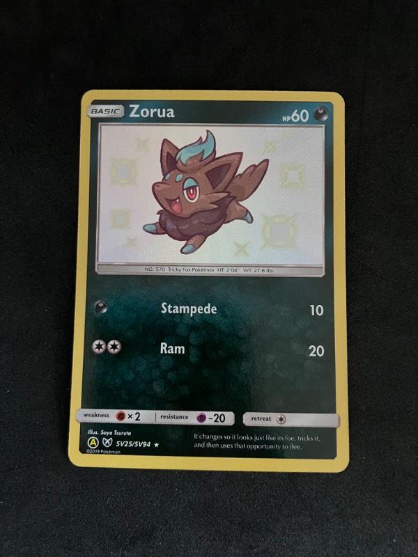 2019 Hidden Fates Shiny Vault Zorua SV25/SV94