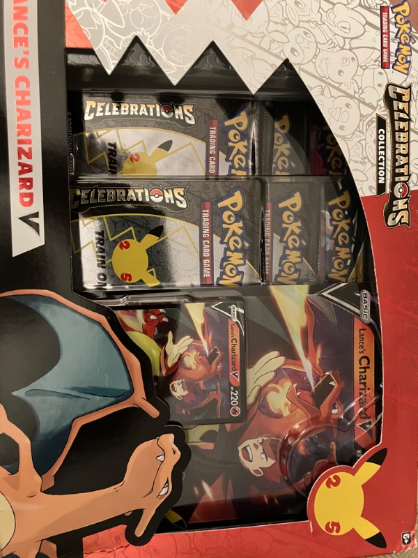 2021 English Pokemon Lance Charizard Celebrations V Box