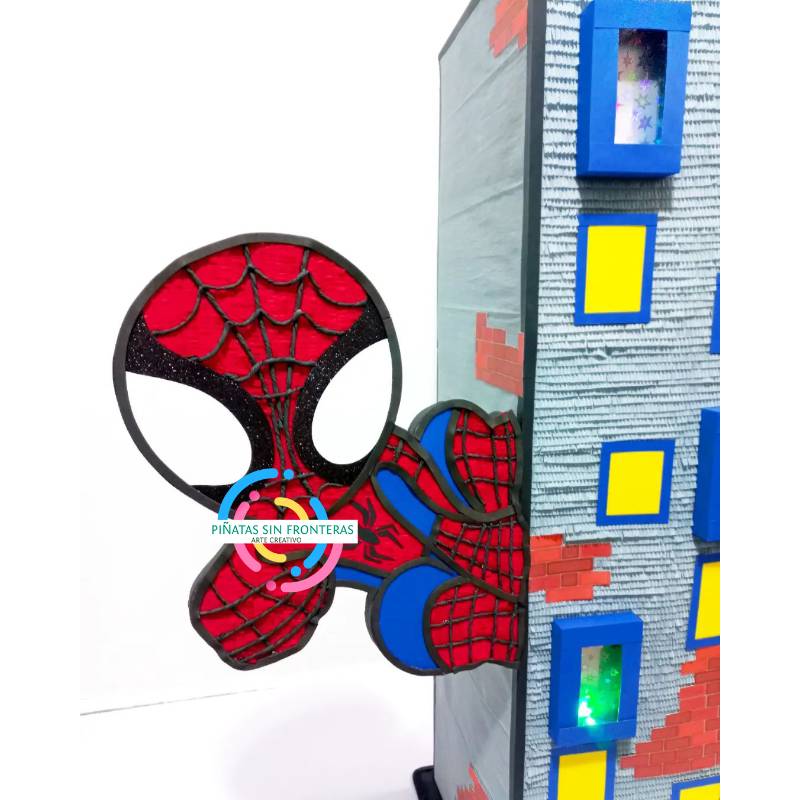 Spiderman Baby en Edificio (Hombre Araña) 2D