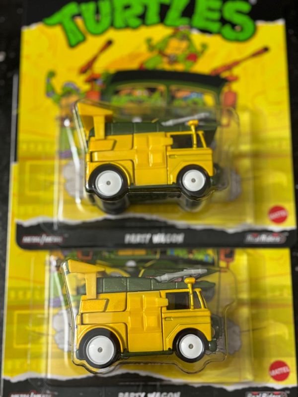 Premium: Hot Wheels TMNT Party Wagon Push & Go Die Cast Car (Yellow)