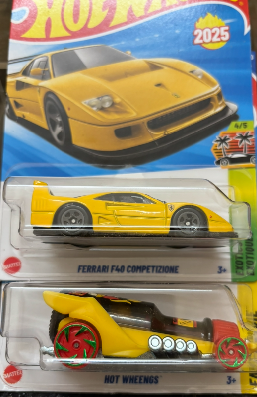 Ferrari F 40 COMPETIZONE/ Hot WHEENGS