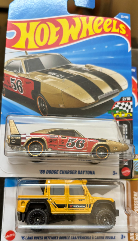 69 Dodge charger Daytona/15 Land Rover Defender Double Cab