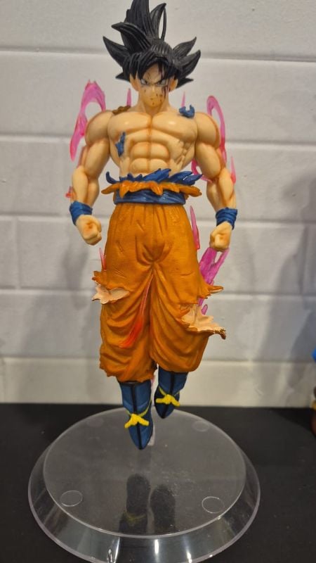 Son Goku Ultra Instinct (Omen/Sign) form