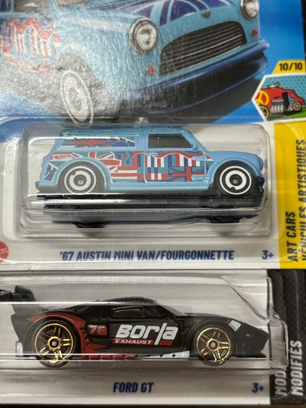 Ford GT + '67 Austin Mini Van