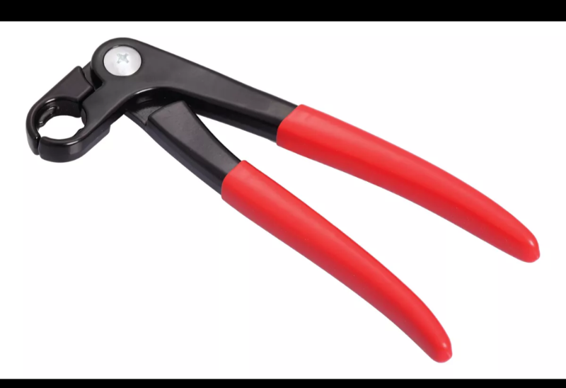 PINZA  ACOPLE FILTRO NAFTA HE-RU43420