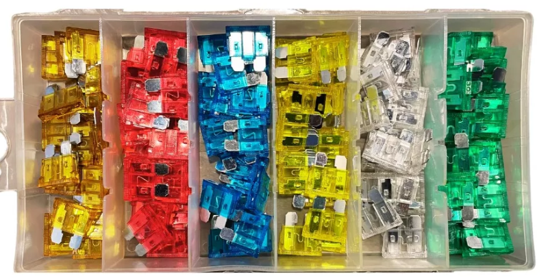Fusibles Auto 120PCS HE-E3860