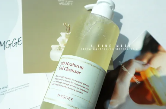 HYGGEE pH Hyaluron Gel Cleanser 400ml