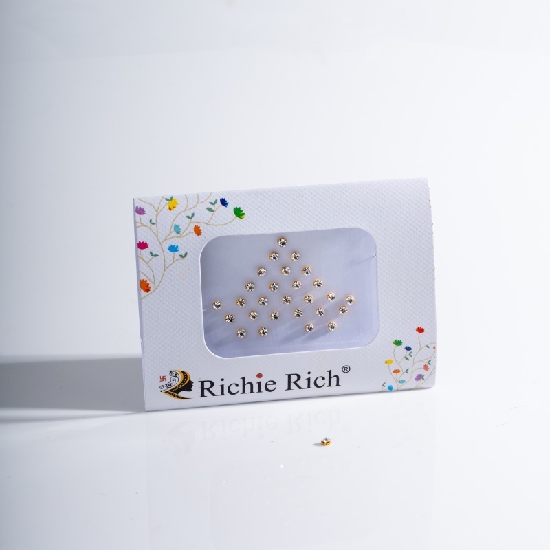 White Stone on Gold Motis