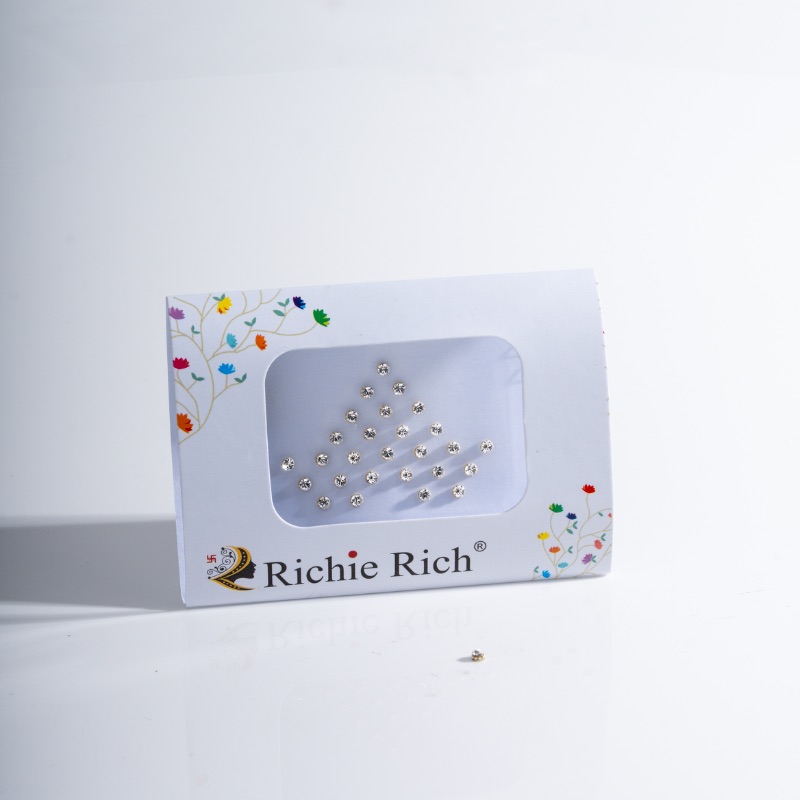 White Stone on White Motis