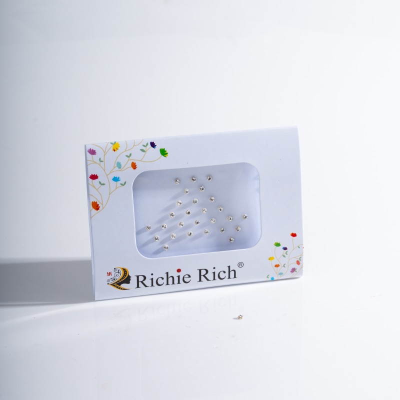 White Stone on White Motis