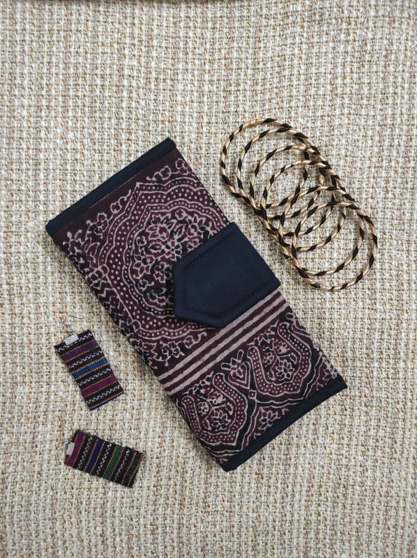 Wallet Clutch D38