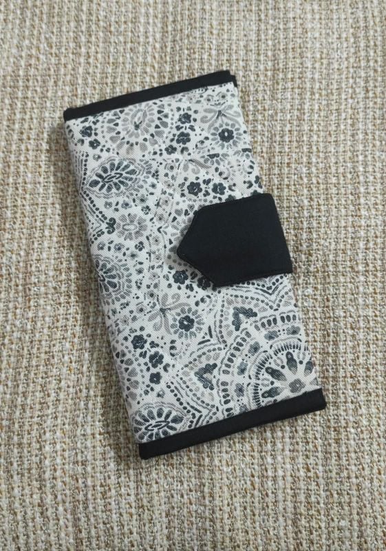 Wallet Clutch D64