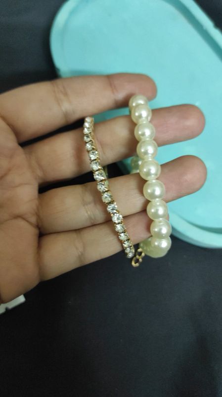Pearl and gem bracelet set