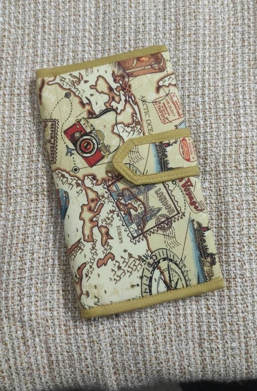 XL Travel Wallet Clutch D69