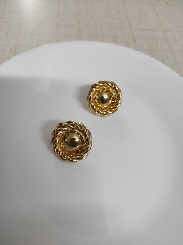 Circle Earrings