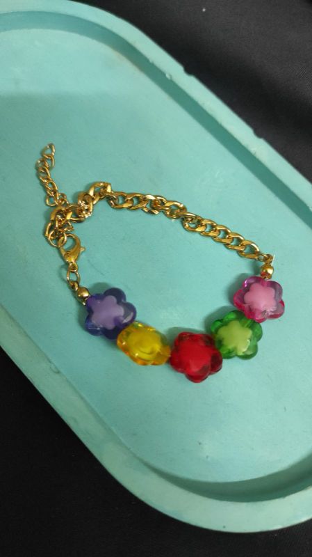 Flower bracelet