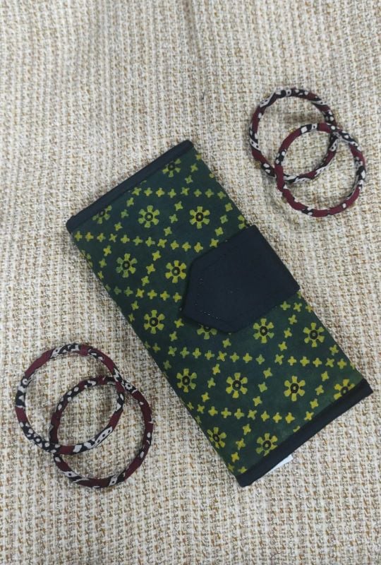 Wallet Clutch D19