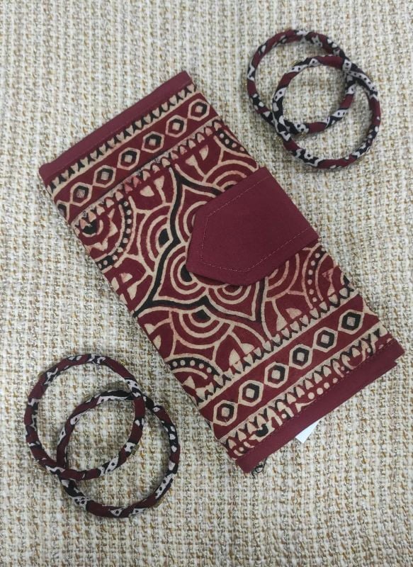 Wallet Clutch D47