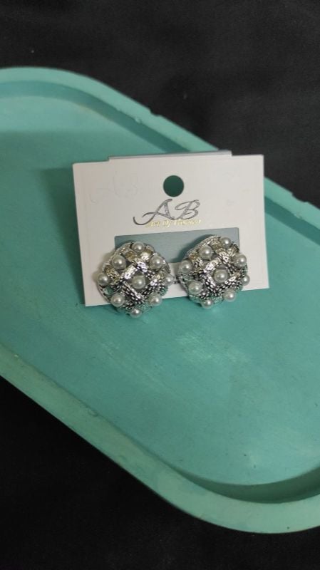 Square pearl earrings - Silver