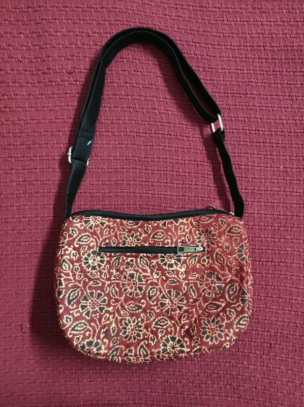 Ajrak shoulder/ Cross Body Bag D4