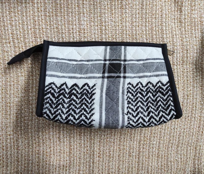 Keffiyeh Pouch D2