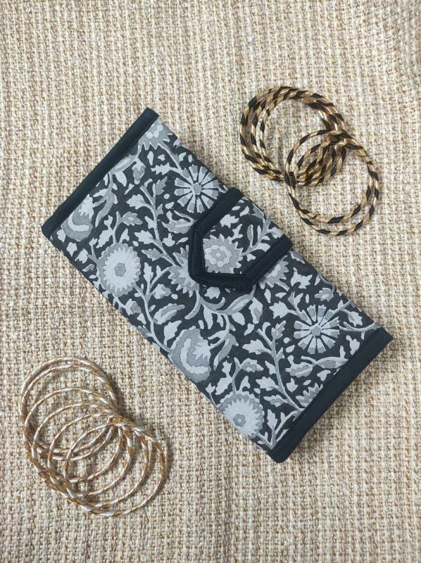 Wallet Clutch D29