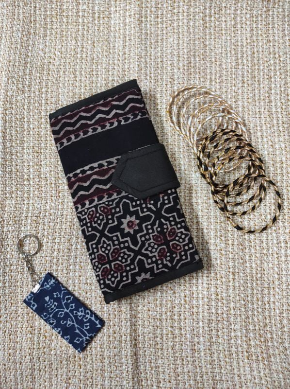 Wallet Clutch D36