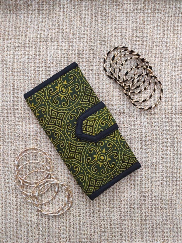 Wallet Clutch D6