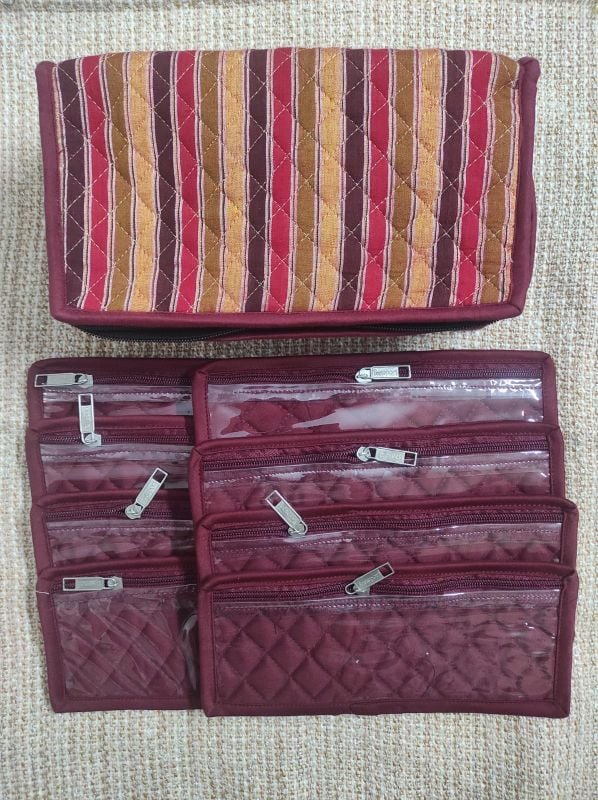 Organiser D23