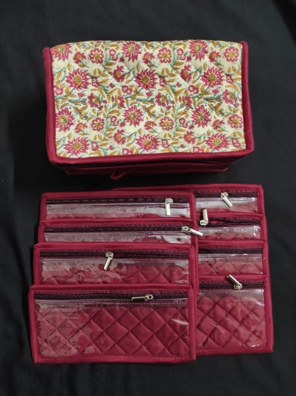 Organiser D4