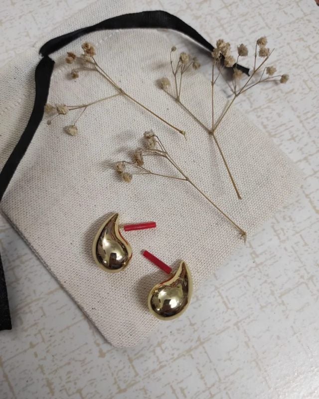 Drop Earrings Golden