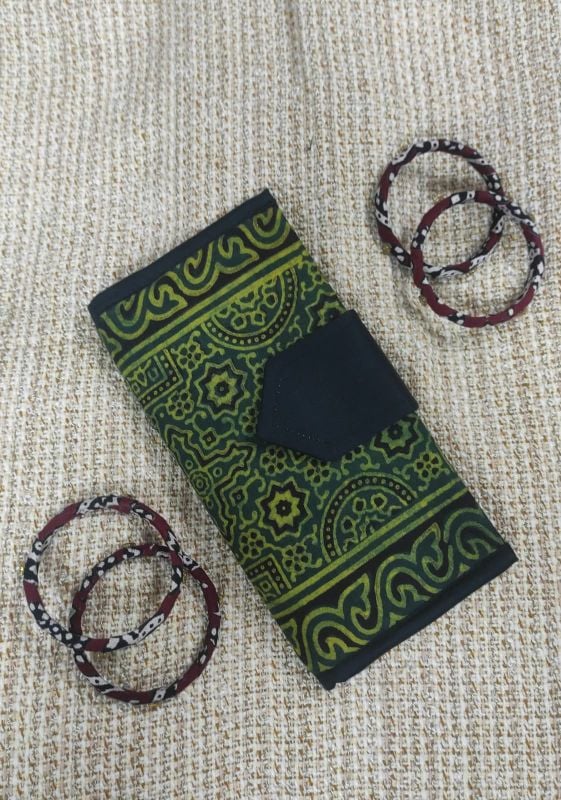 Wallet Clutch D15