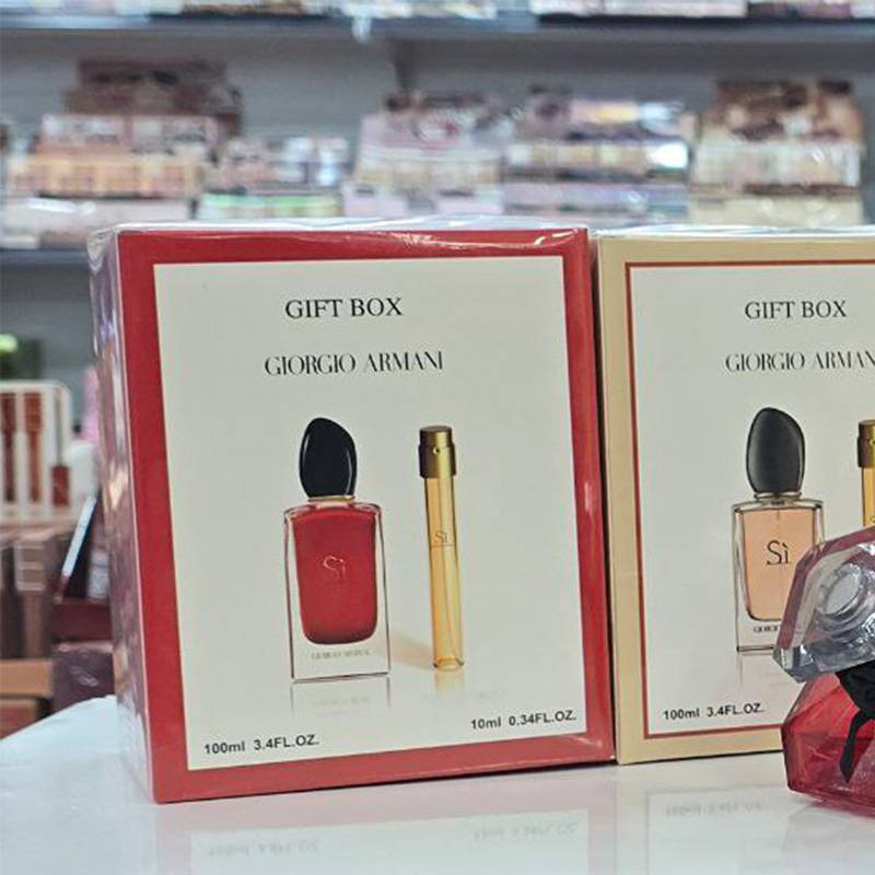 Gift Box (parfum + extrait 10 ml) SI ROUGE