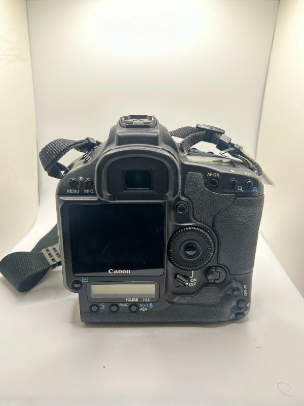 Canon EOS 1DS Mark iii