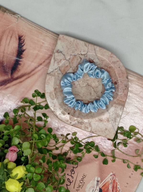 Mini Scrunchie (Azul Claro)