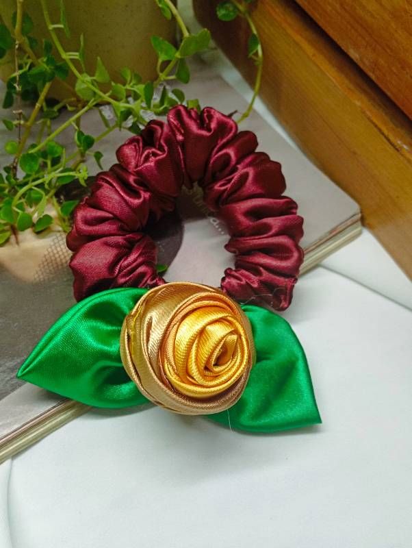 Scrunchies Rose (Dorado/Rojo)