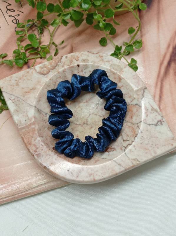 Mini-Scrunchies(Azul Marino)