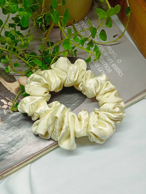 Scrunchie Talla S (Blanco Hueso)