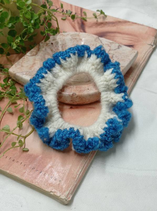 Scrunchie Crochet (Azul)